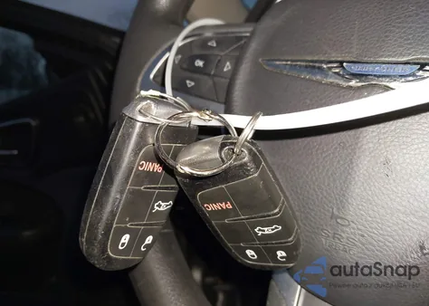 2016 Chrysler 200 Limited from USA, damaged, VIN 1C3CCCAB9GN171367